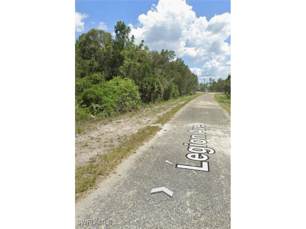 1009 Legion Ave Avenue Lehigh Acres FL 33974 225036076 image2