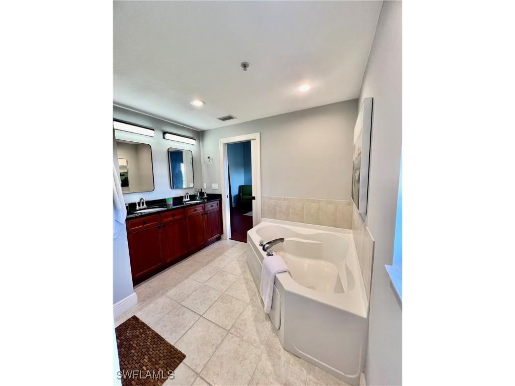 10091 Lake Cove Drive #301 Fort Myers FL 33908 225029886 image11