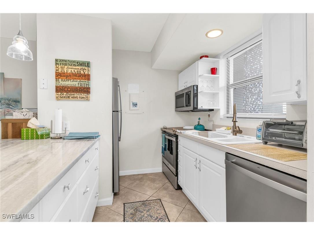 1011 Anglers Cove #H205 Marco Island FL 34145 225042312 image4