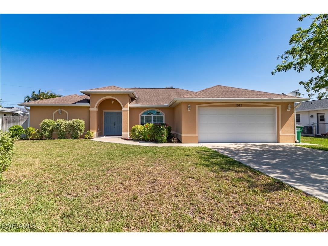 1011 SE 25th Lane Cape Coral FL 33904 224102913 image1