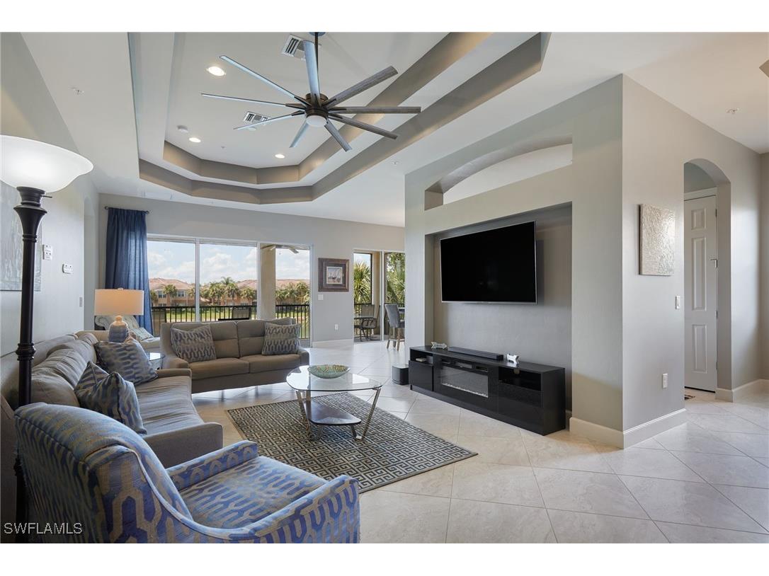 10230 Glastonbury Circle #202 Fort Myers FL 33913 225044897 image1