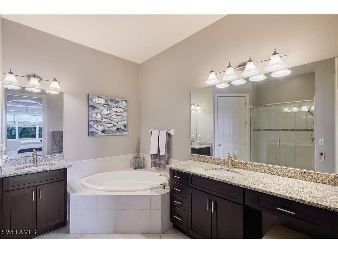 10230 Glastonbury Circle #202 Fort Myers FL 33913 225044897 image14