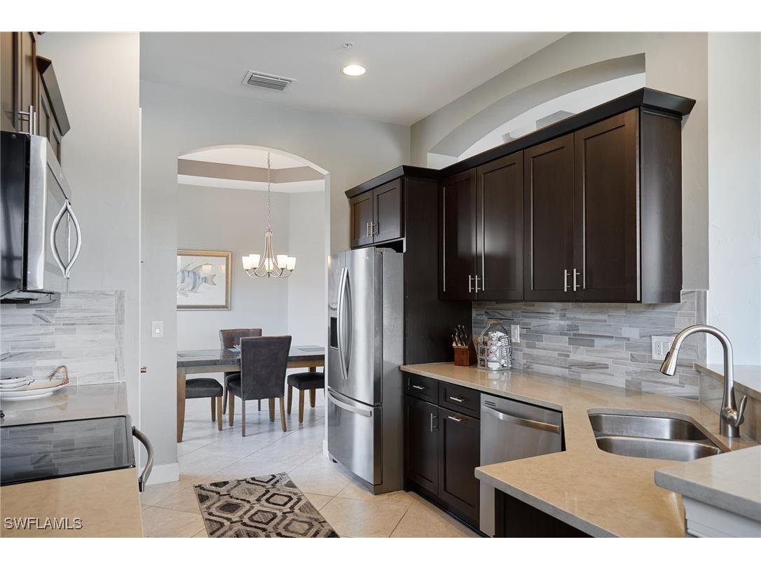 10230 Glastonbury Circle #202 Fort Myers FL 33913 225044897 image9