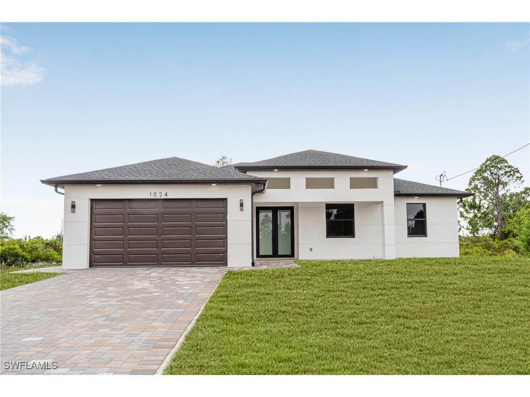 1024 Brenton Avenue Lehigh Acres FL 33974 225031001 image1