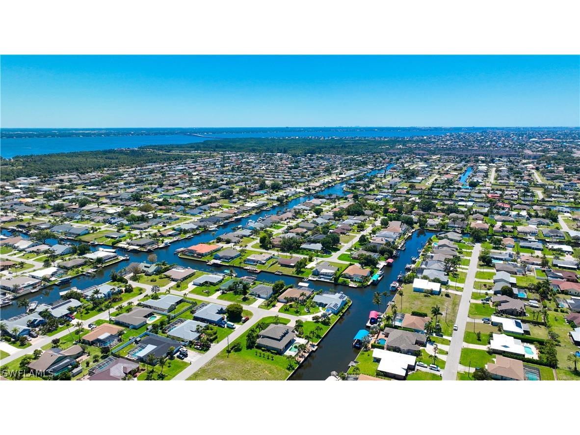 1025 SE 20th Avenue Cape Coral FL 33990 224039837 image14