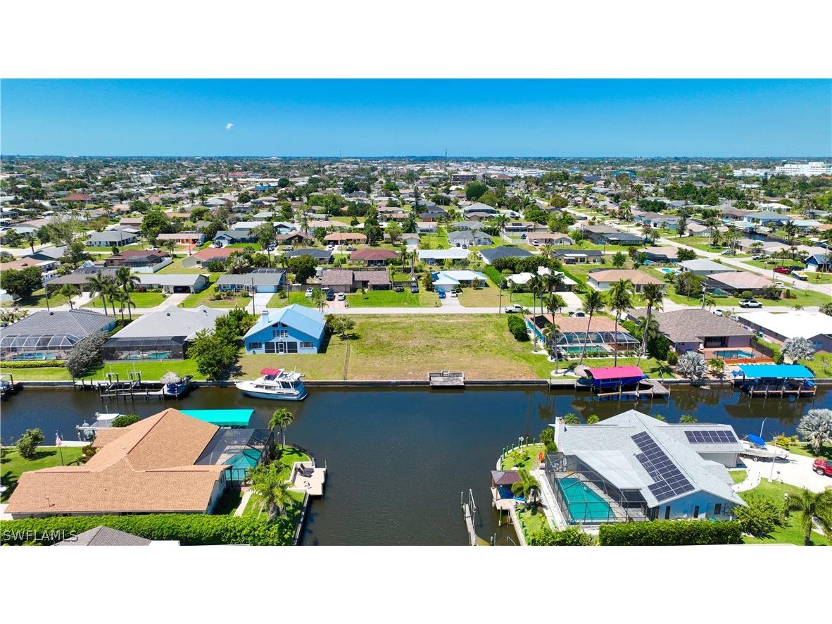 1025 SE 20th Avenue Cape Coral FL 33990 224039837 image7