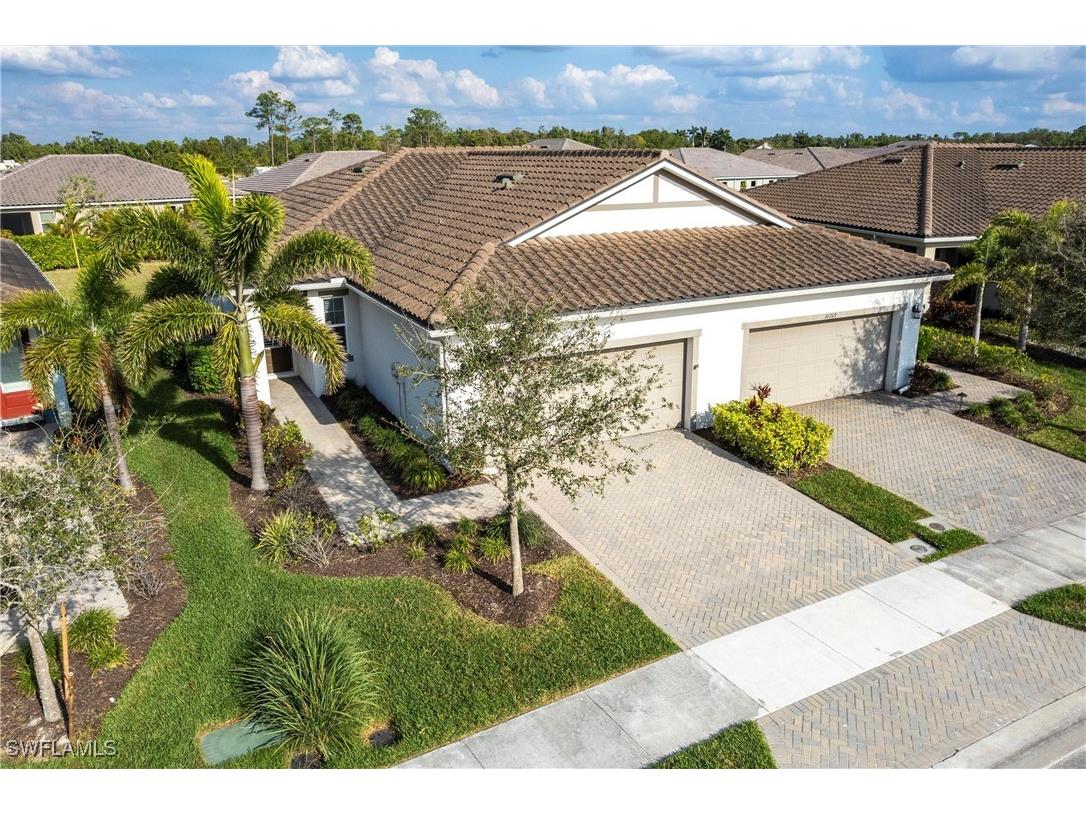 10267 Bonavie Cove Drive Fort Myers FL 33966 225011657 image2