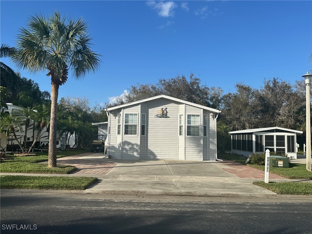 1028 Diamond Lake Circle Naples FL 34114 224088194 image1