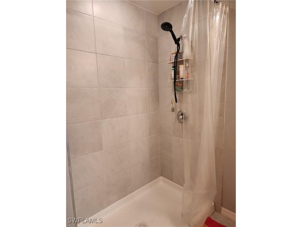 1028 NE 36th Lane Cape Coral FL 33909 225028211 image23