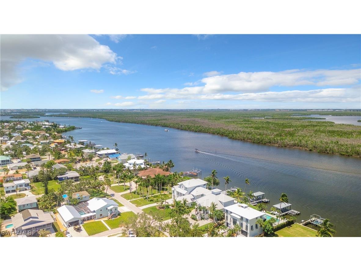 103-105 Hercules Drive Fort Myers Beach FL 33931 223056773 image9