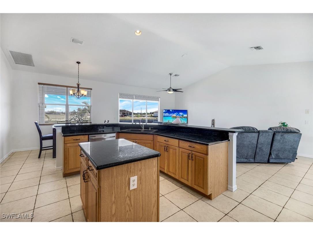 103 NW 33rd Avenue Cape Coral FL 33993 225022889 image20