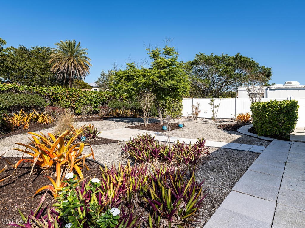1036 Lake Shore Court Naples FL 34103 225026574 image15