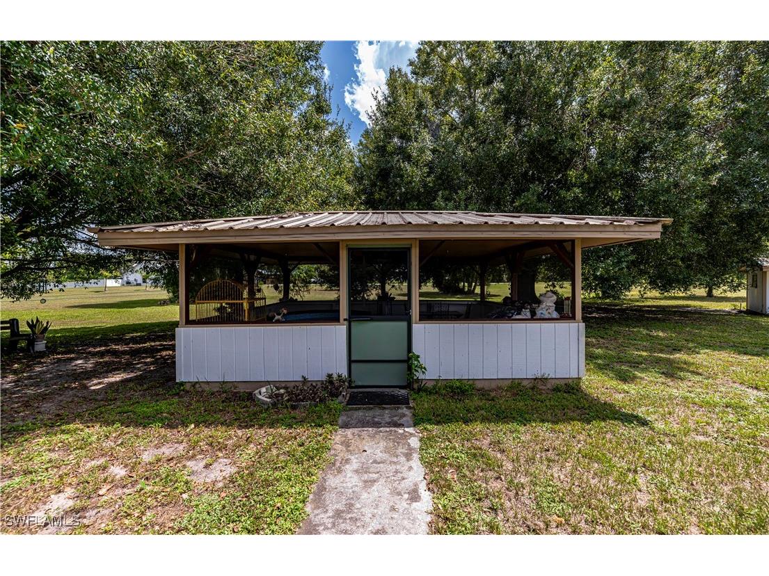 1038 Seminole Circle Moore Haven FL 33471 225006954 image21