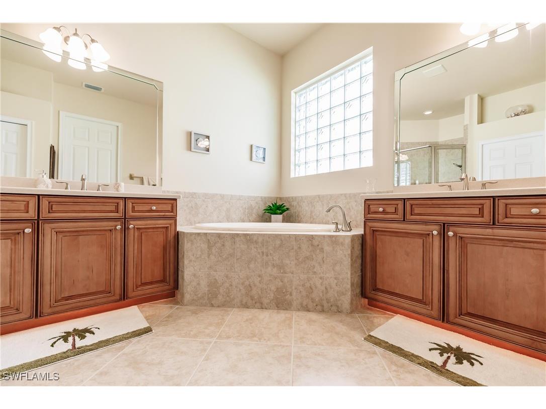 10381 Heritage Bay Boulevard Naples FL 34120 225036006 image18