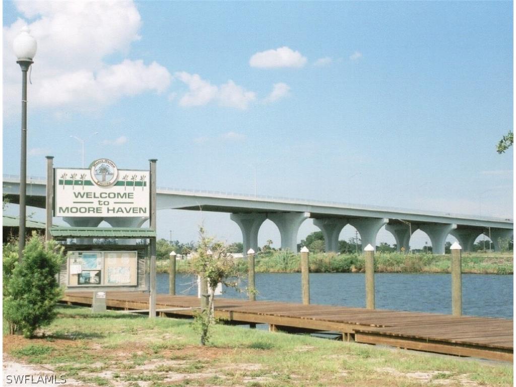 1040 Branchs Circle Moore Haven FL 33471 224031444 image3