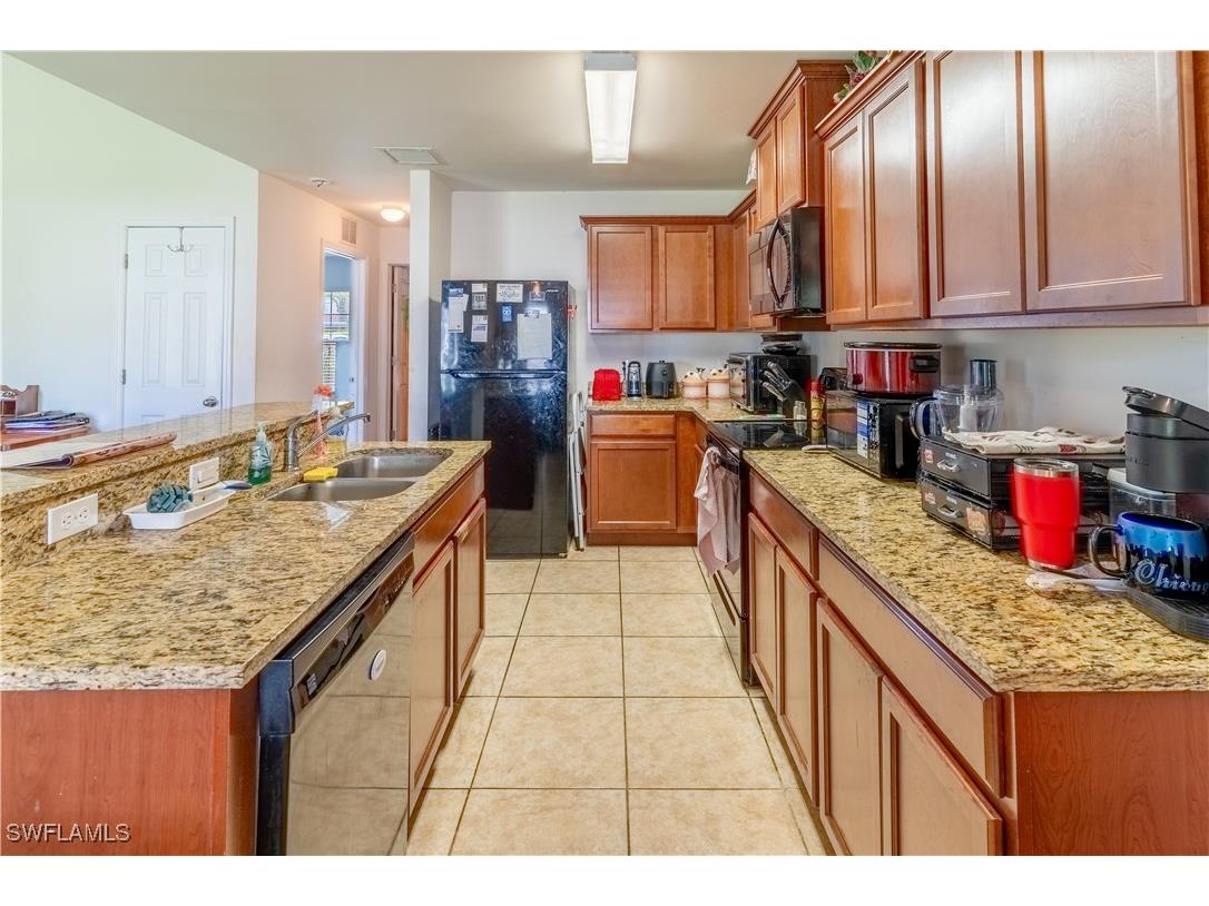 1045 NE 2nd Street Cape Coral FL 33909 225023116 image4