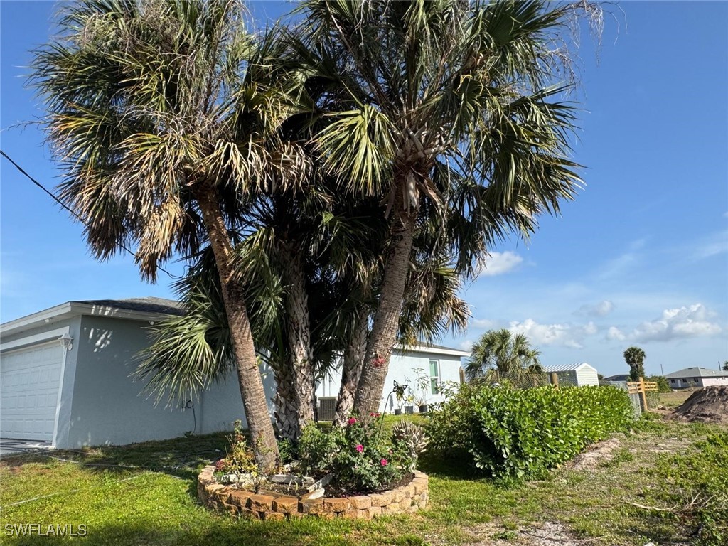 1046 Saturn Court Labelle FL 33945 225040116 image2