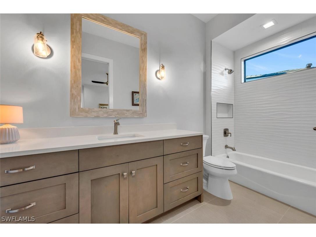 10471 Via Parma Way Miromar Lakes FL 33913 224057304 image20