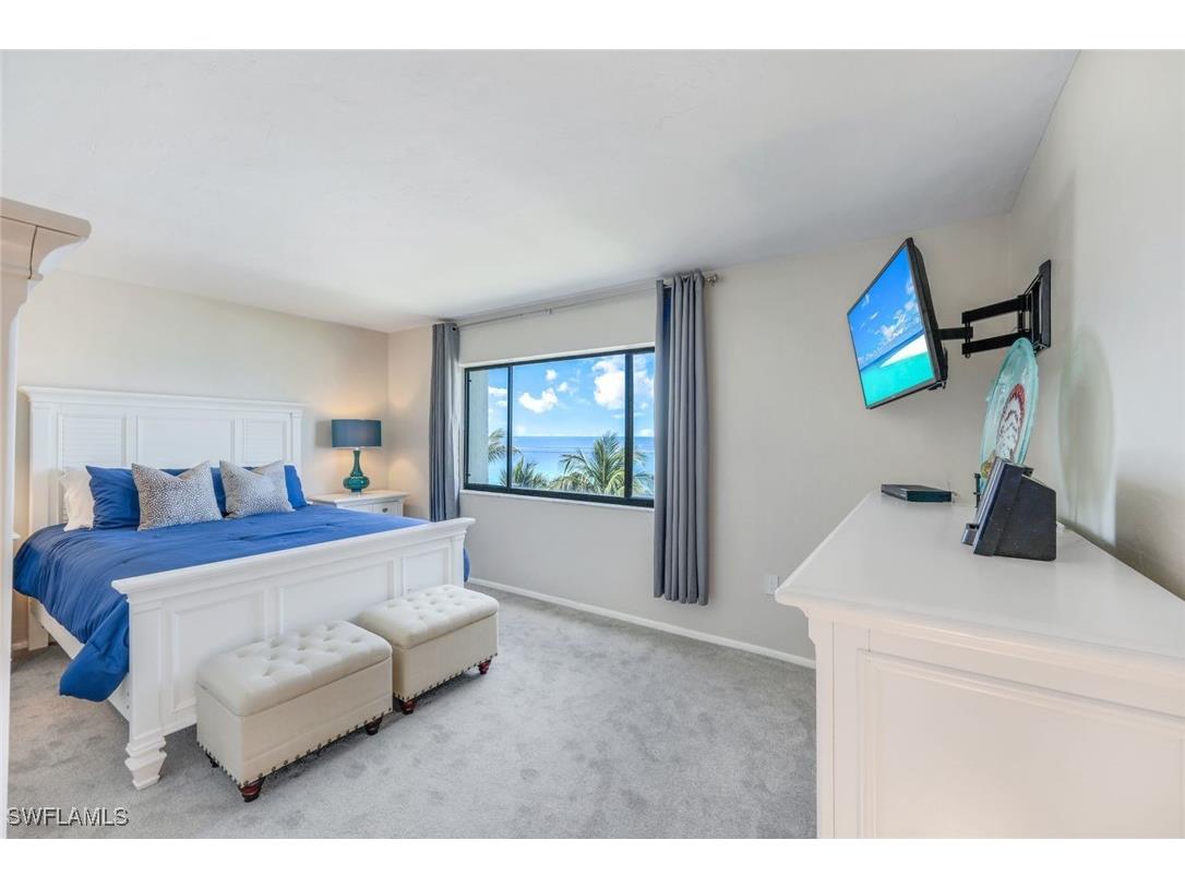 10475 Gulfshore Drive #142 Naples FL 34108 225049673 image9