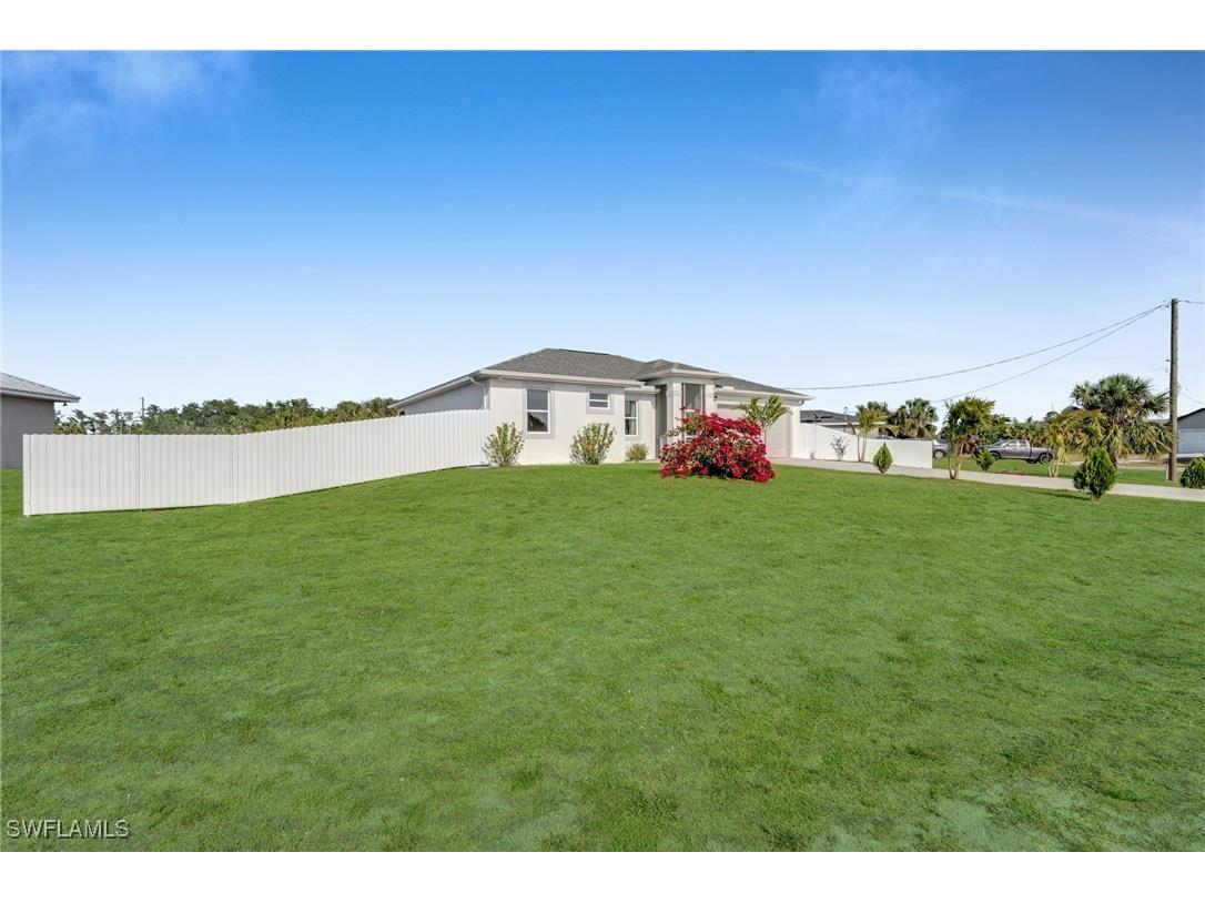 1049 Canoe Court Labelle FL 33935 225041489 image5