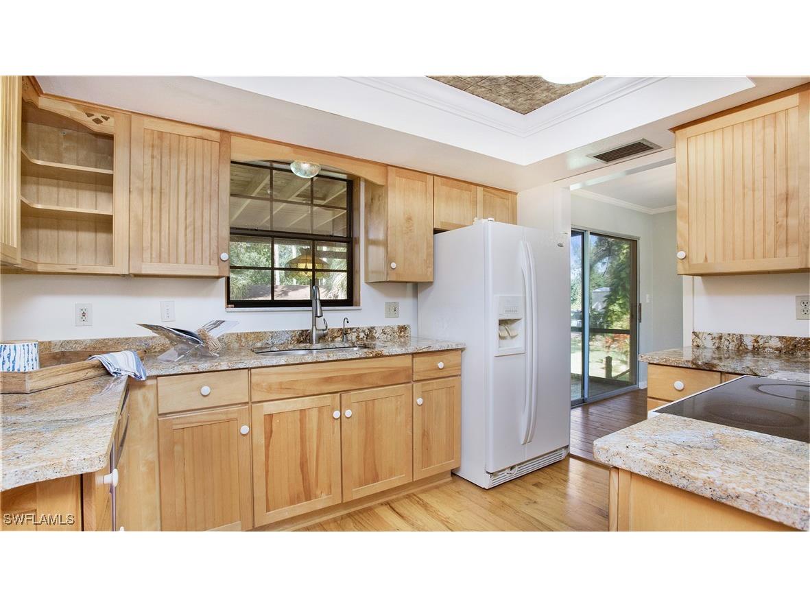 105 Little Grove Lane North Fort Myers FL 33917 224085369 image1