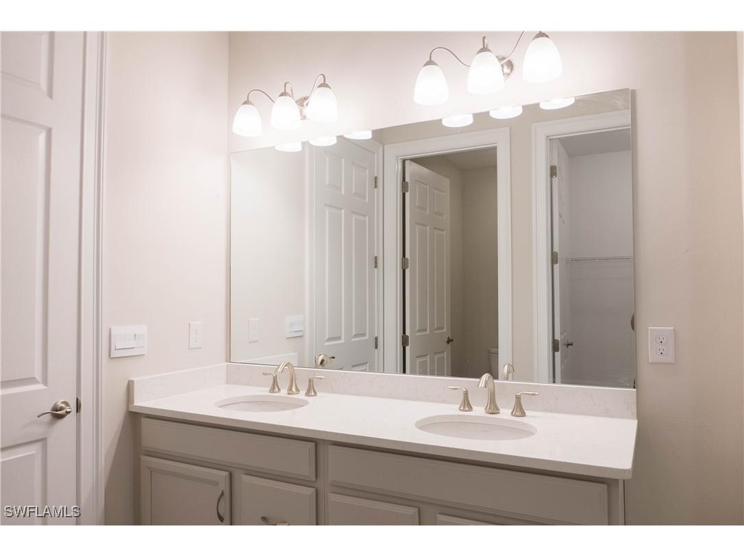 1050 Enbrook Loop Naples FL 34114 225045256 image11