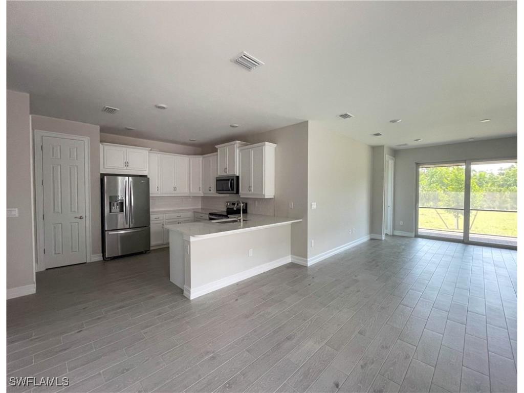 1050 Enbrook Loop Naples FL 34114 225045256 image6