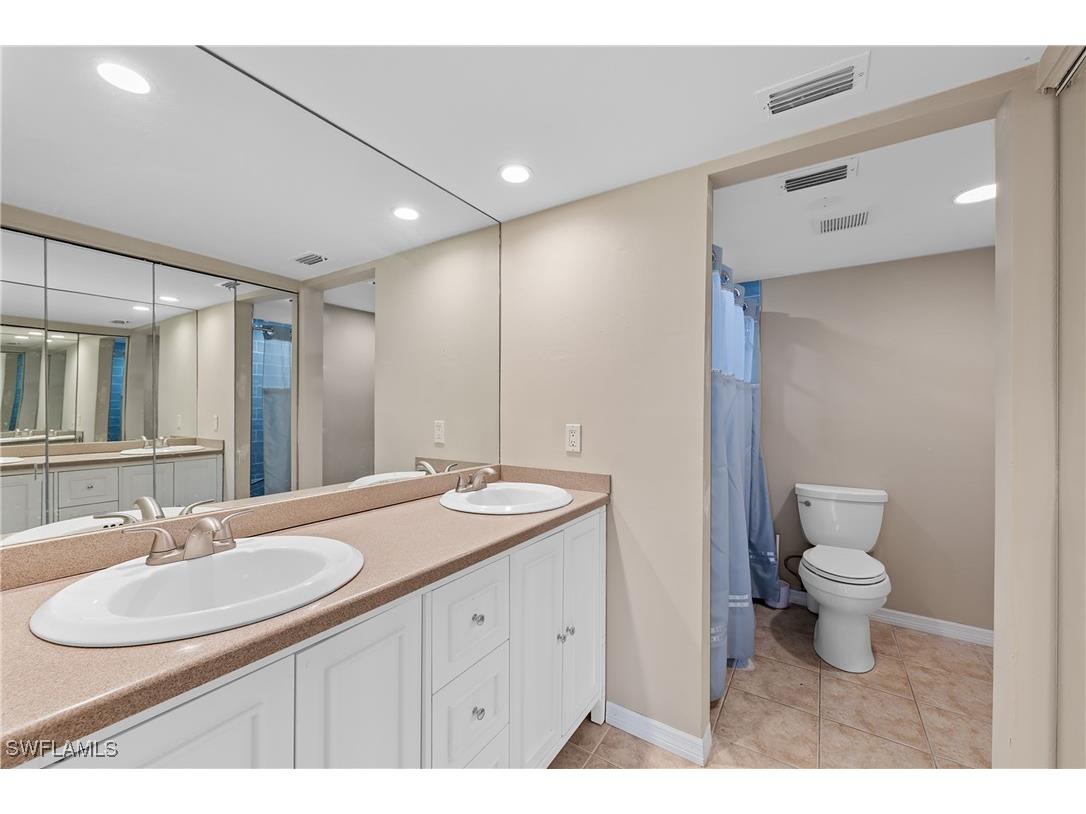 1051 Palm Avenue #114 North Fort Myers FL 33903 224053887 image16