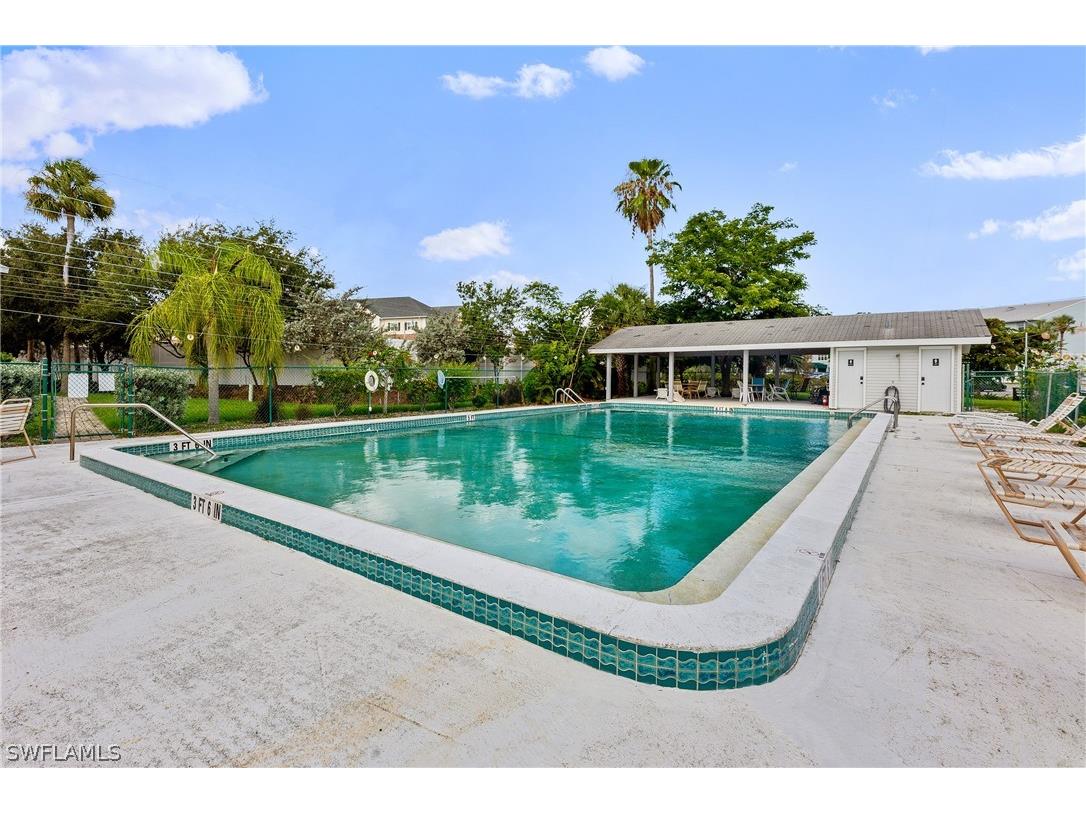 1051 Palm Avenue #114 North Fort Myers FL 33903 224053887 image21