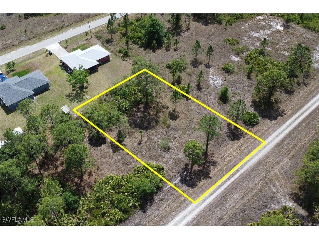 1052 Chandlee Street Lehigh Acres FL 33974 225036274 image1