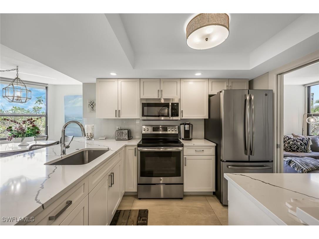 10562 Gulf Shore Drive #202 Naples FL 34108 225054337 image10