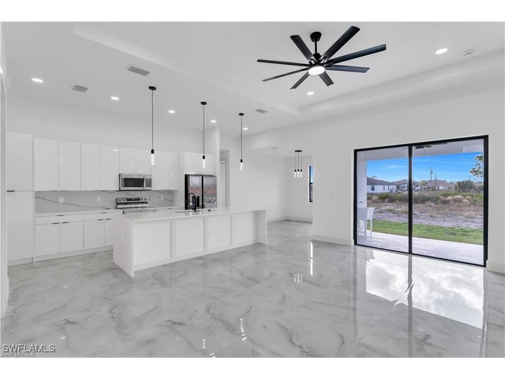 1059 Brenton Avenue Lehigh Acres FL 33974 225052624 image5