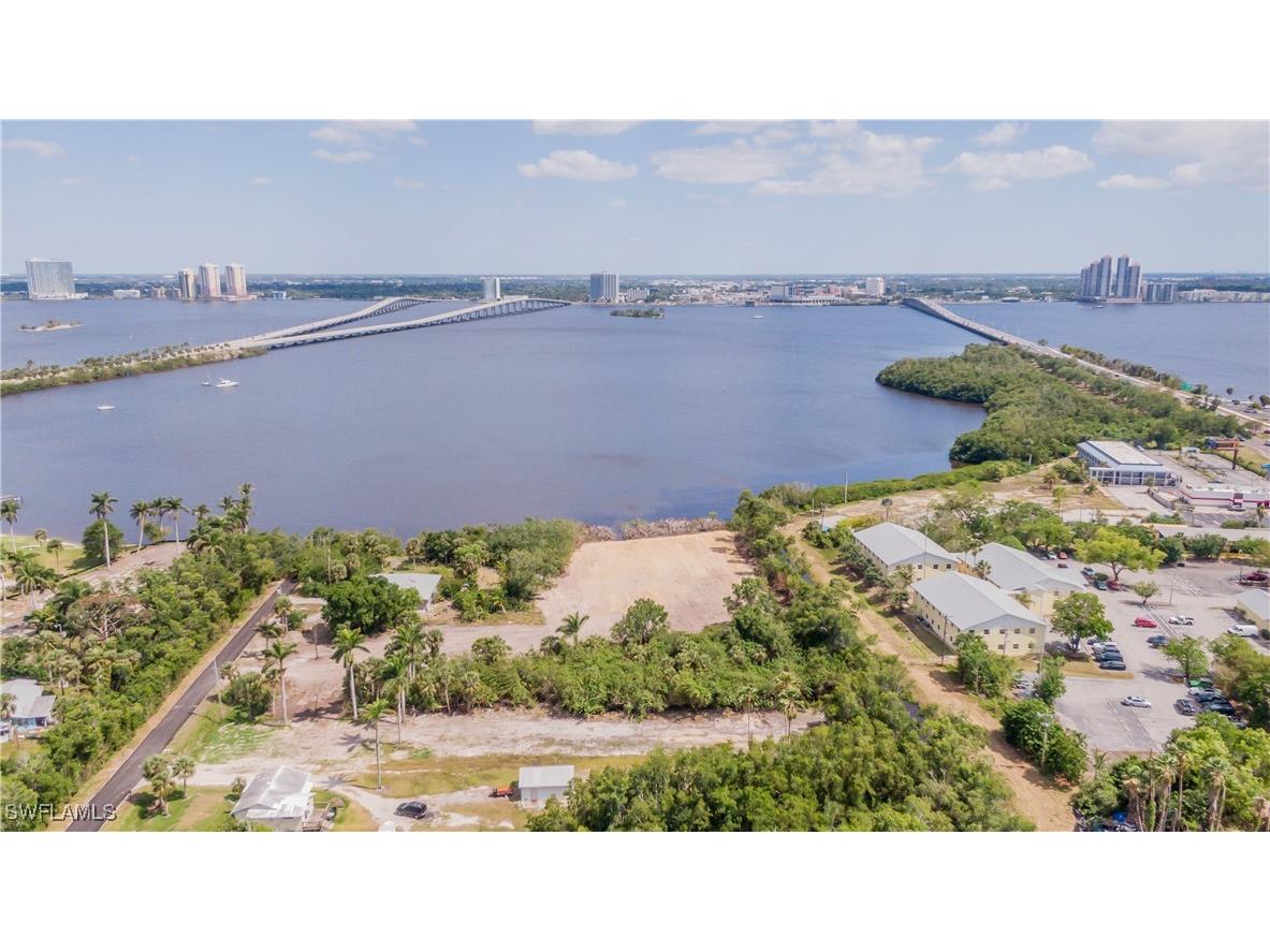 1059 River Road North Fort Myers FL 33903 225044340 image1