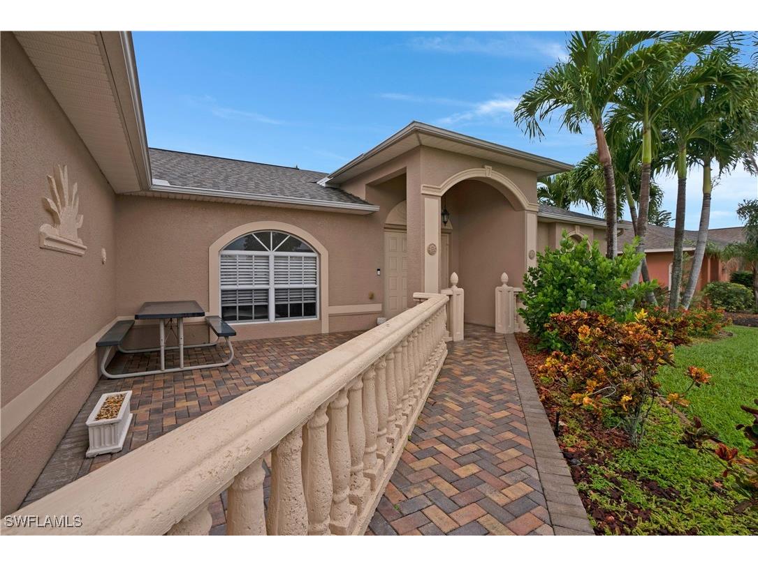 106 SW 11th Terrace Cape Coral FL 33991 225022453 image2