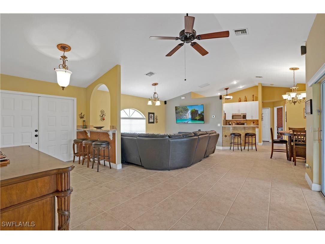 106 SW 11th Terrace Cape Coral FL 33991 225022453 image5