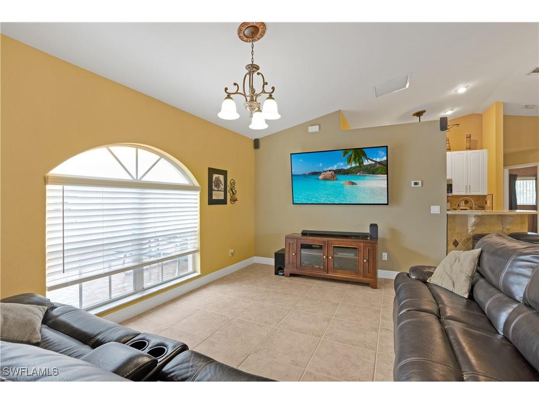 106 SW 11th Terrace Cape Coral FL 33991 225022453 image7