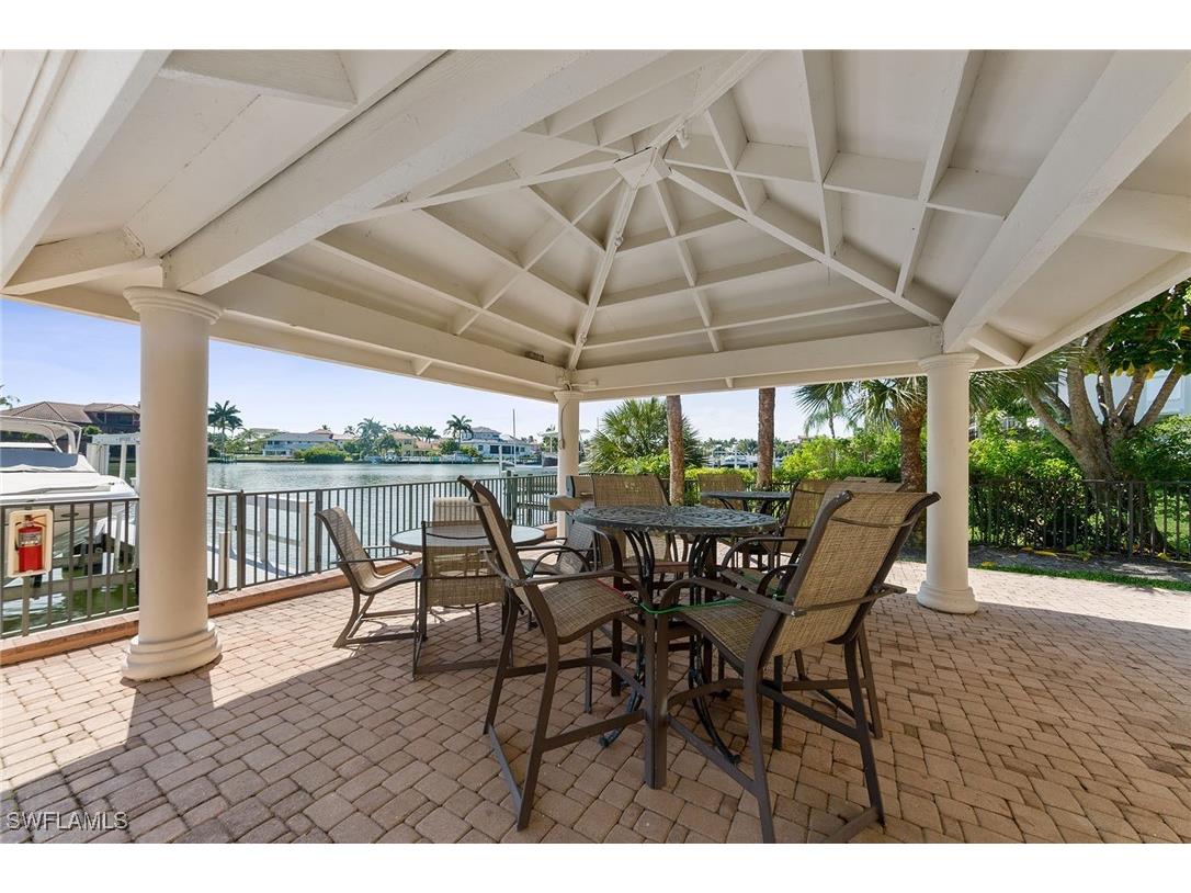 10620 Gulf Shore Drive #602 Naples FL 34108 225053664 image21
