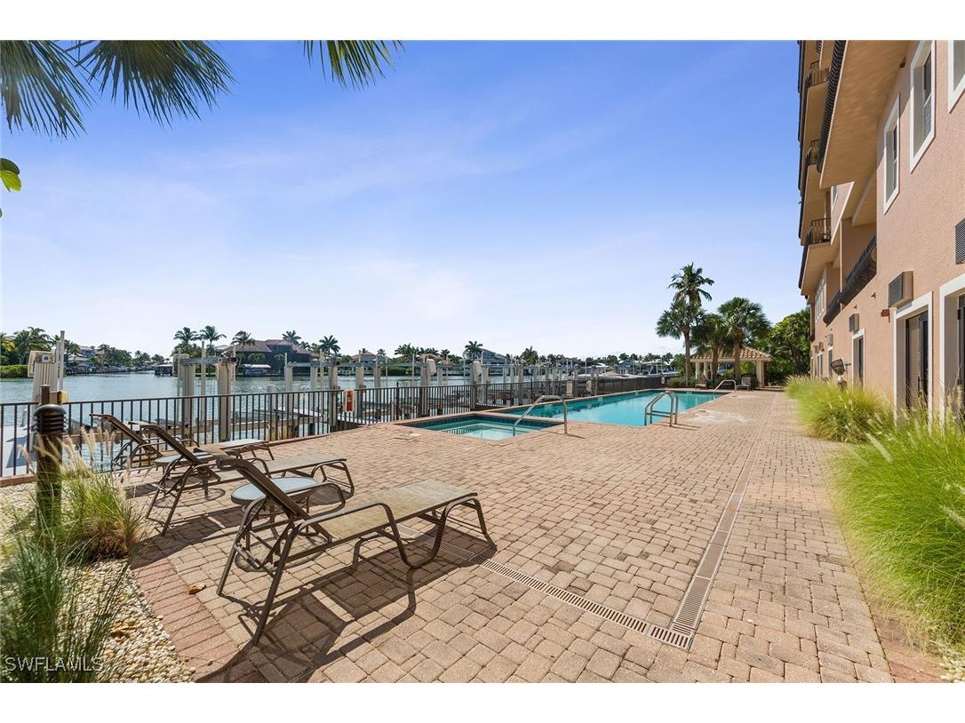 10620 Gulf Shore Drive #602 Naples FL 34108 225053664 image22