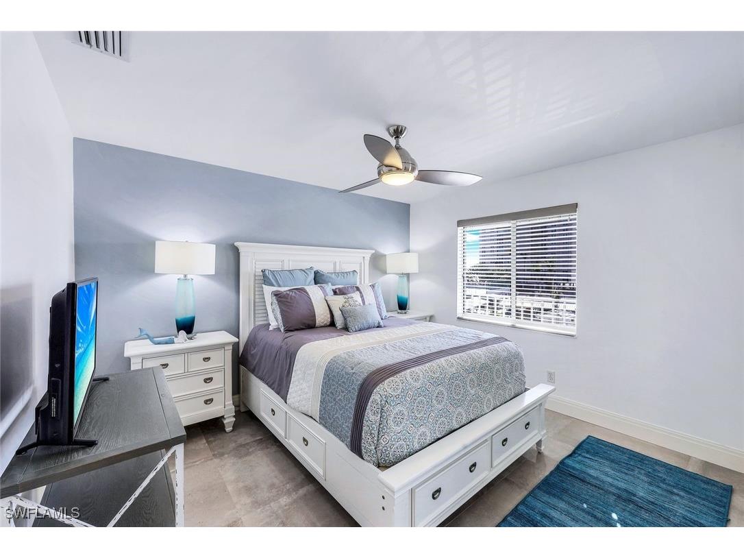 10684 Gulf Shore Drive #B-302 Naples FL 34108 225006190 image17