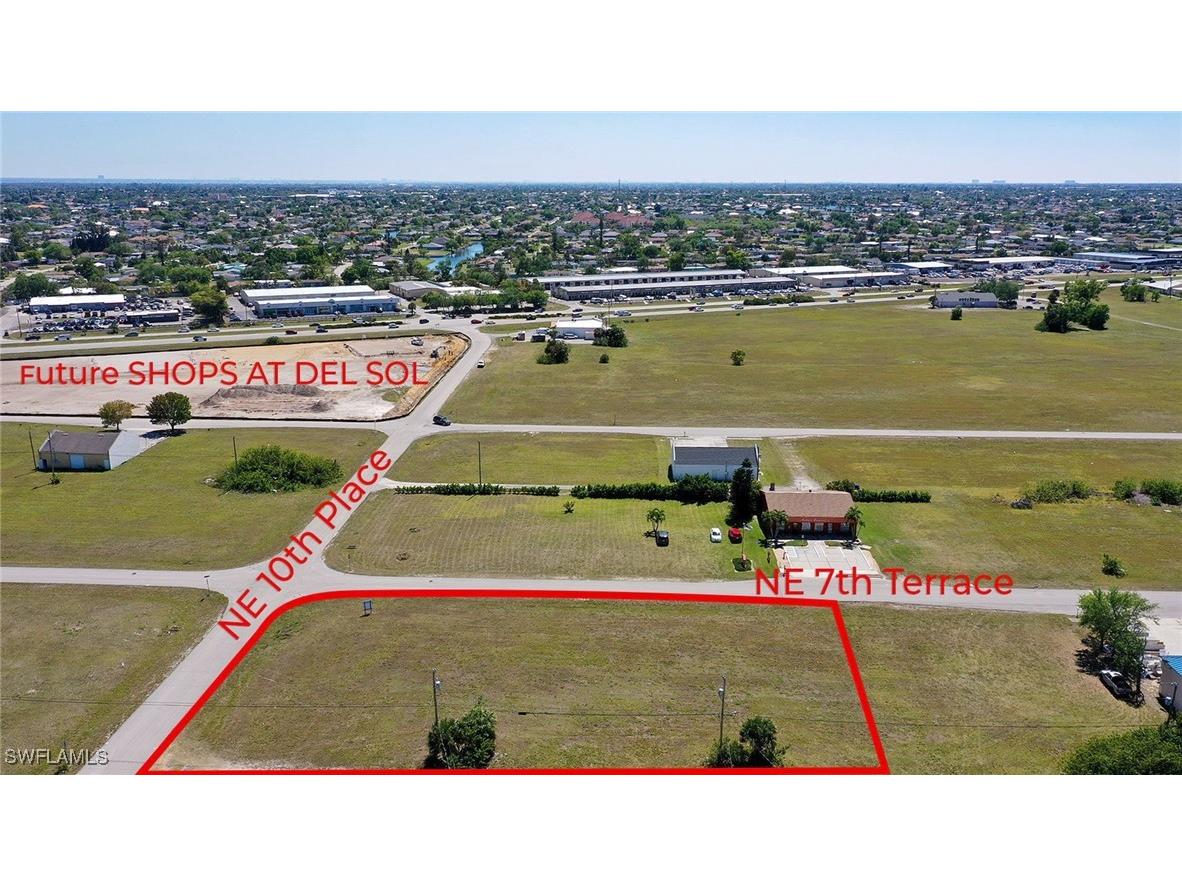 1069 NE 7th Terrace Cape Coral FL 33909 225028821 image1