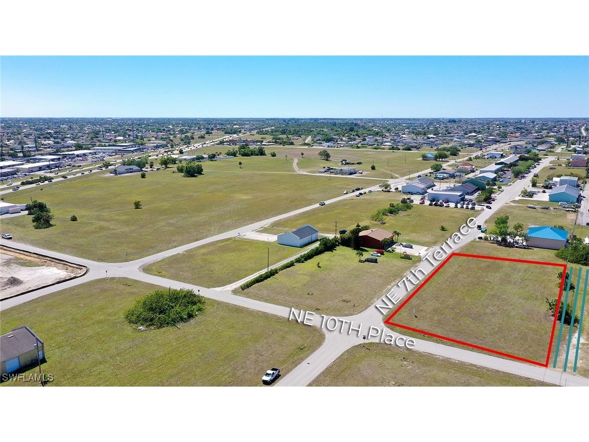 1069 NE 7th Terrace Cape Coral FL 33909 225028821 image4