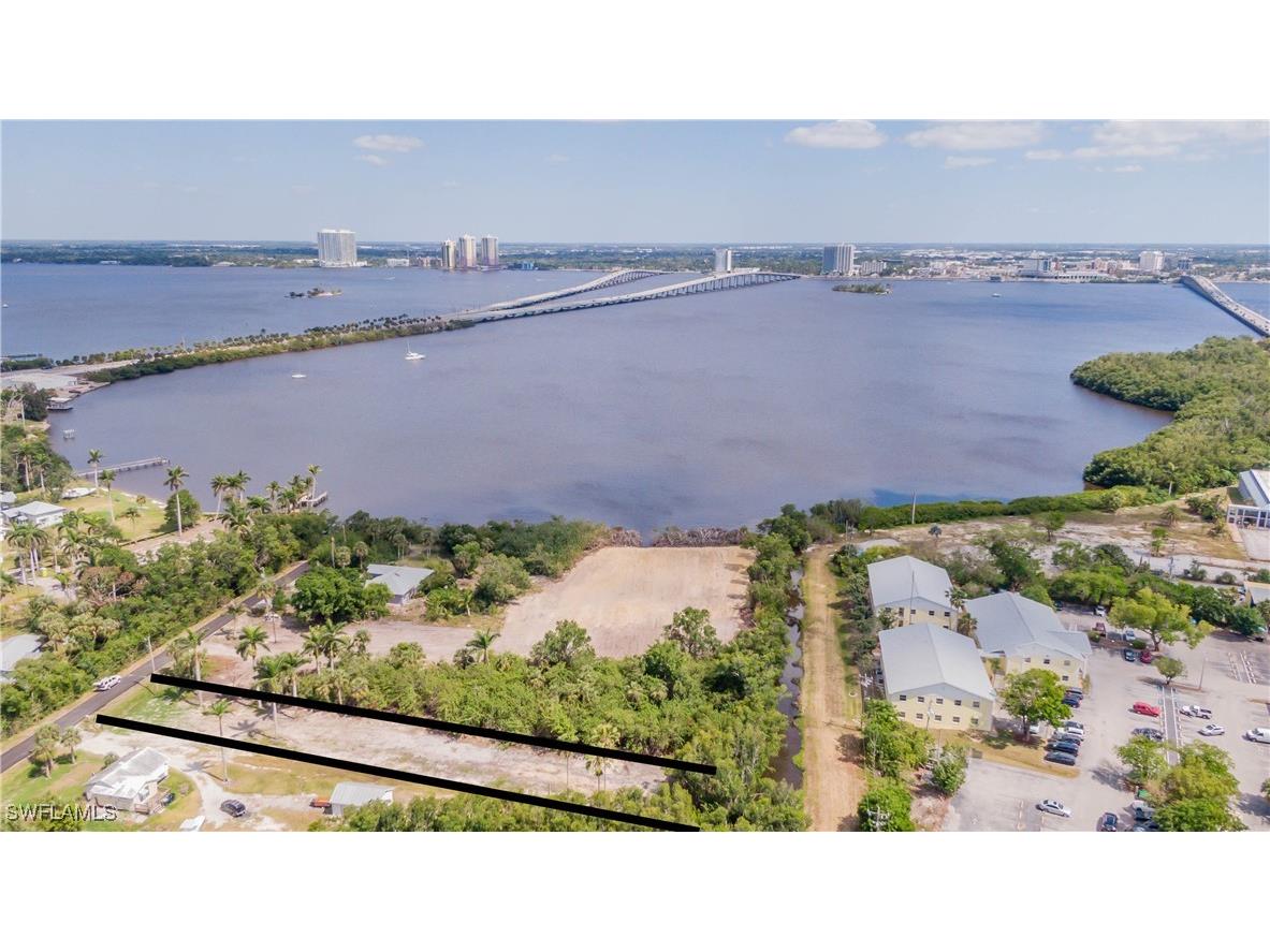 1069 River Road North Fort Myers FL 33903 225044344 image1