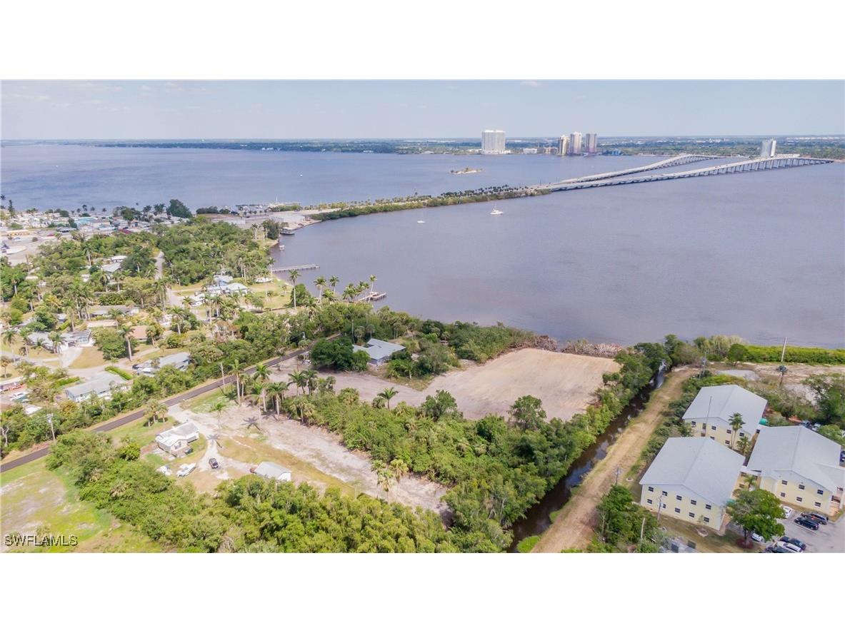 1069 River Road North Fort Myers FL 33903 225044344 image5