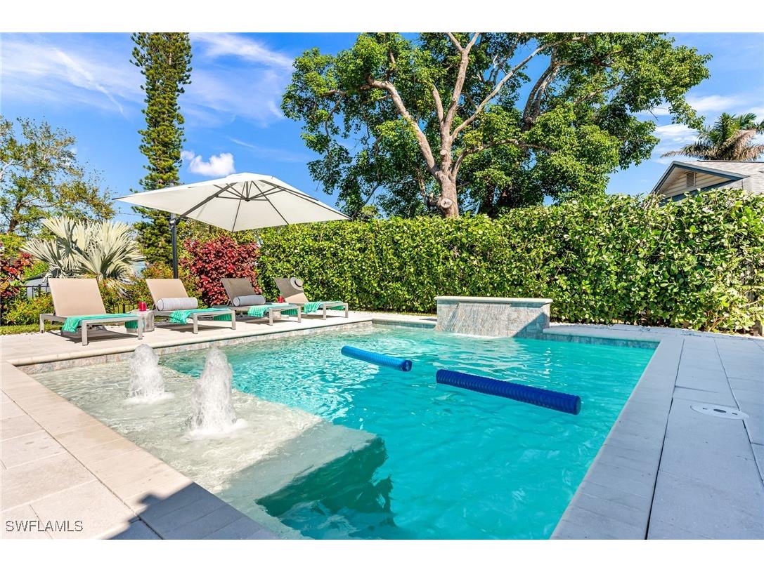 10690 8th Street N Naples FL 34108 225010218 image1