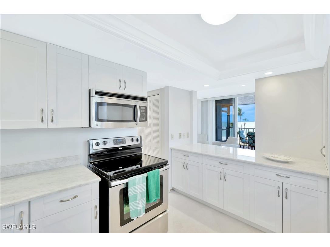 10701 Gulf Shore Drive #302 Naples FL 34108 225038625 image10