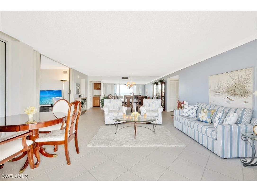 10701 Gulf Shore Drive #302 Naples FL 34108 225038625 image5