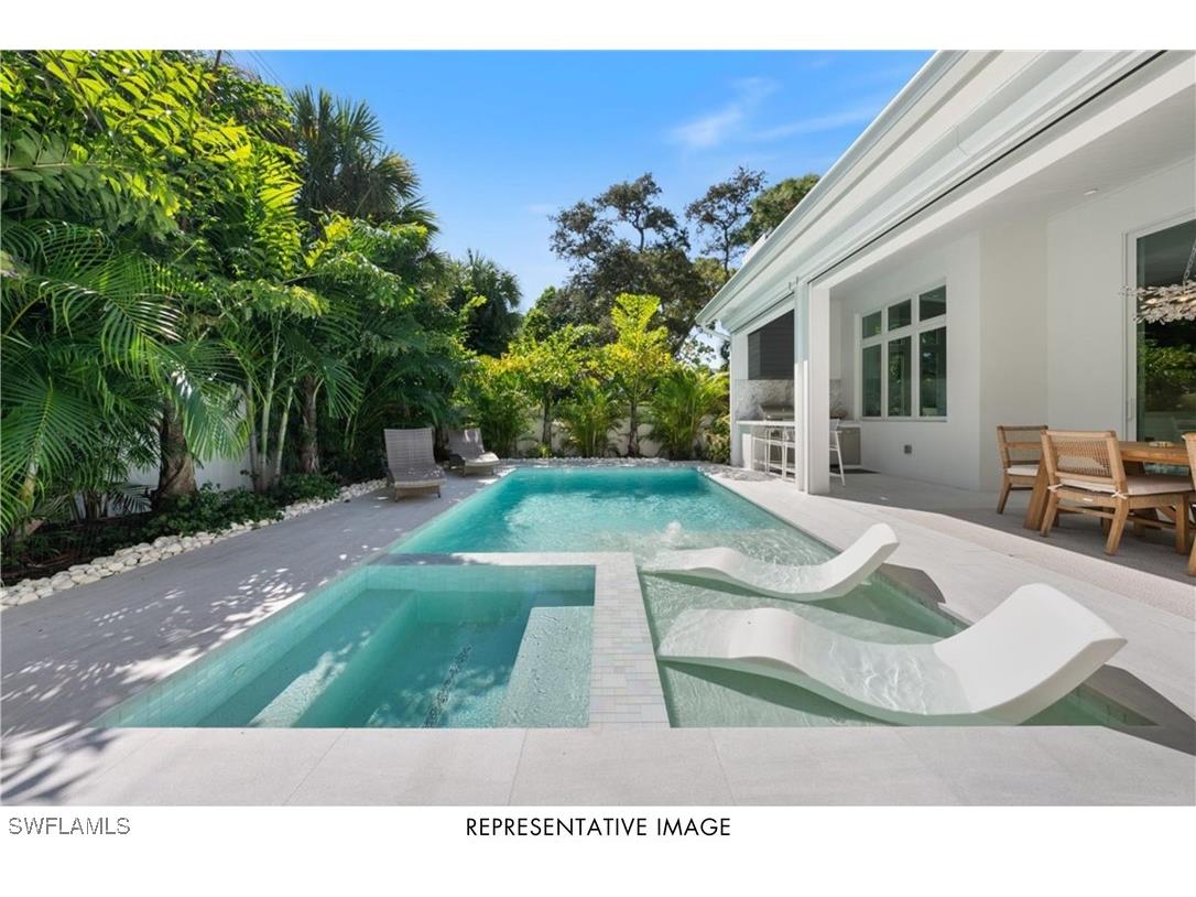 1074 Hollygate Lane Naples FL 34103 224082532 image20