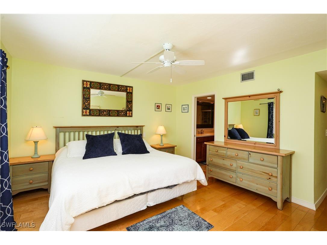 1075 Foxfire Lane #207 Naples FL 34104 225042706 image10