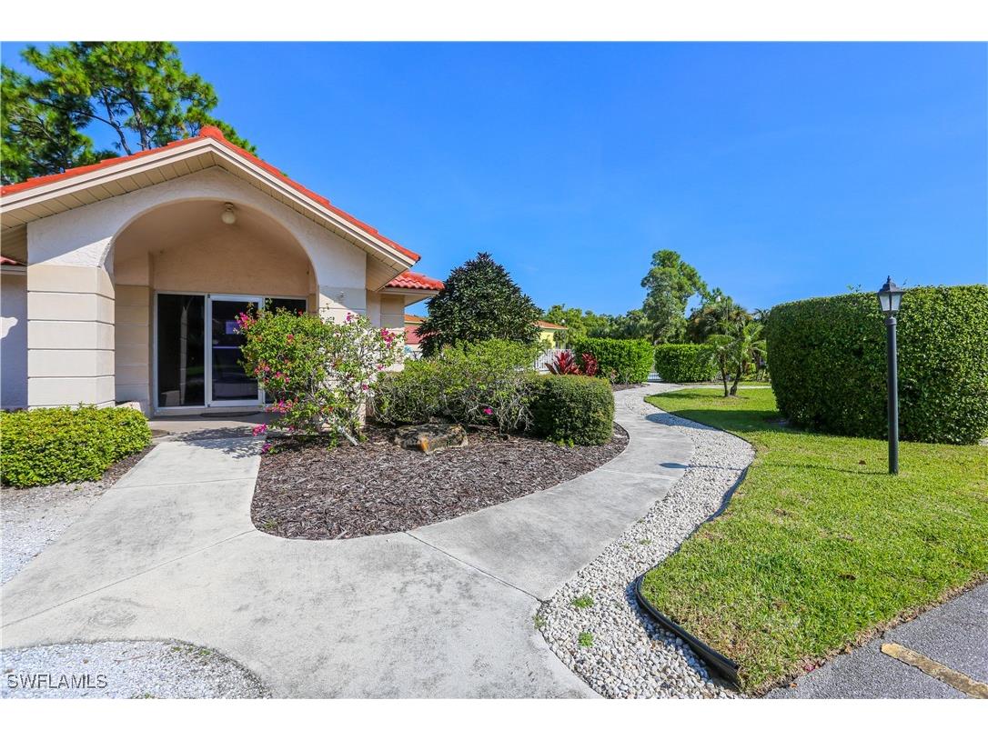 1075 Foxfire Lane #207 Naples FL 34104 225042706 image22