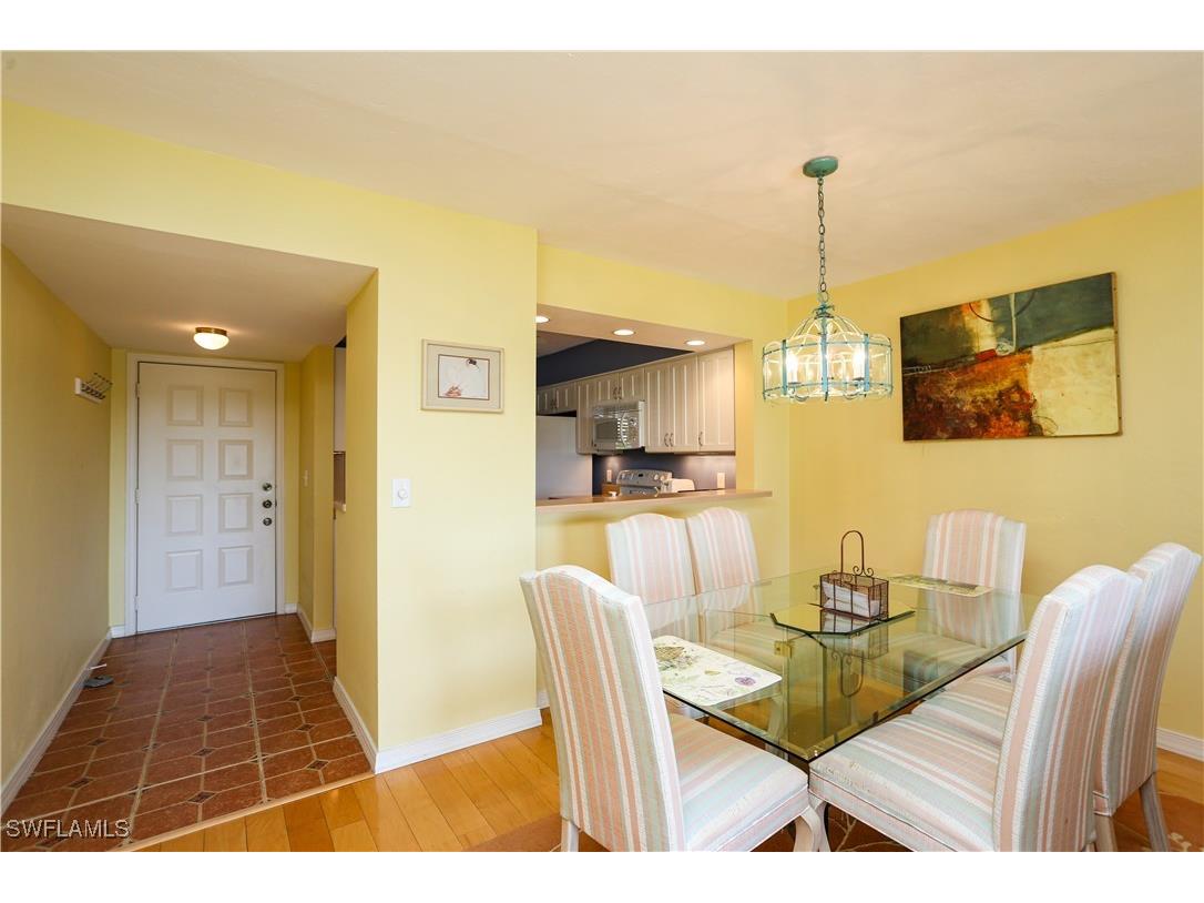 1075 Foxfire Lane #207 Naples FL 34104 225042706 image4